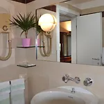 Golf Hotel