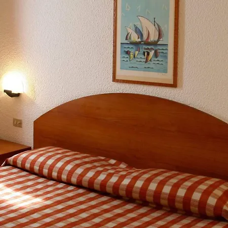 Golf Hotel 4*