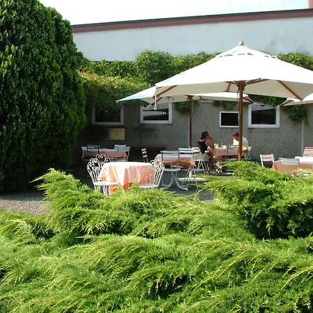Golf Hotel