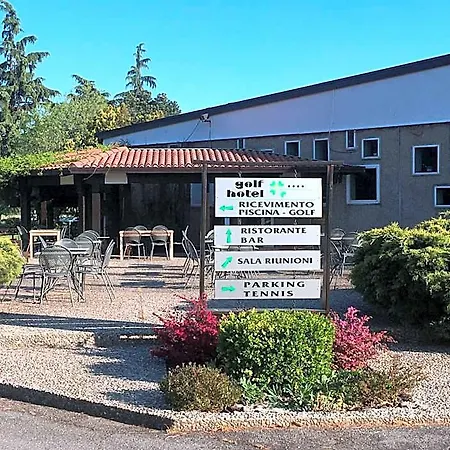 Golf Hotel 4*