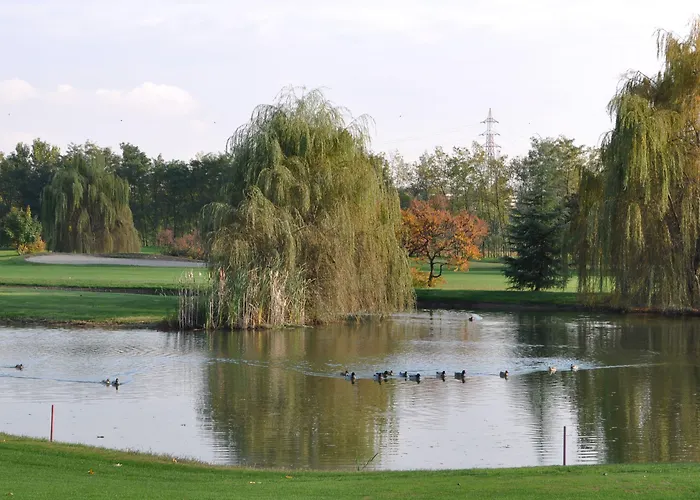 Отель Golf Лайнате